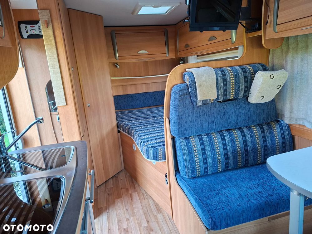 Ford Transit Challenger - 17
