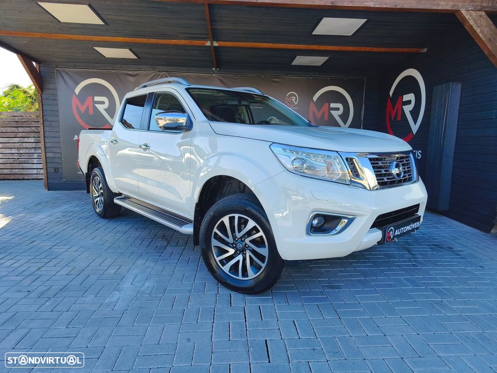Nissan Navara 2.3 dCi CD 4WD Tekna Auto - 4