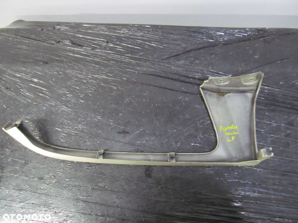 SUBARU FORESTER II LISTWA POD LAMPE HOKEJ LEWA 93H 02/06 - 4
