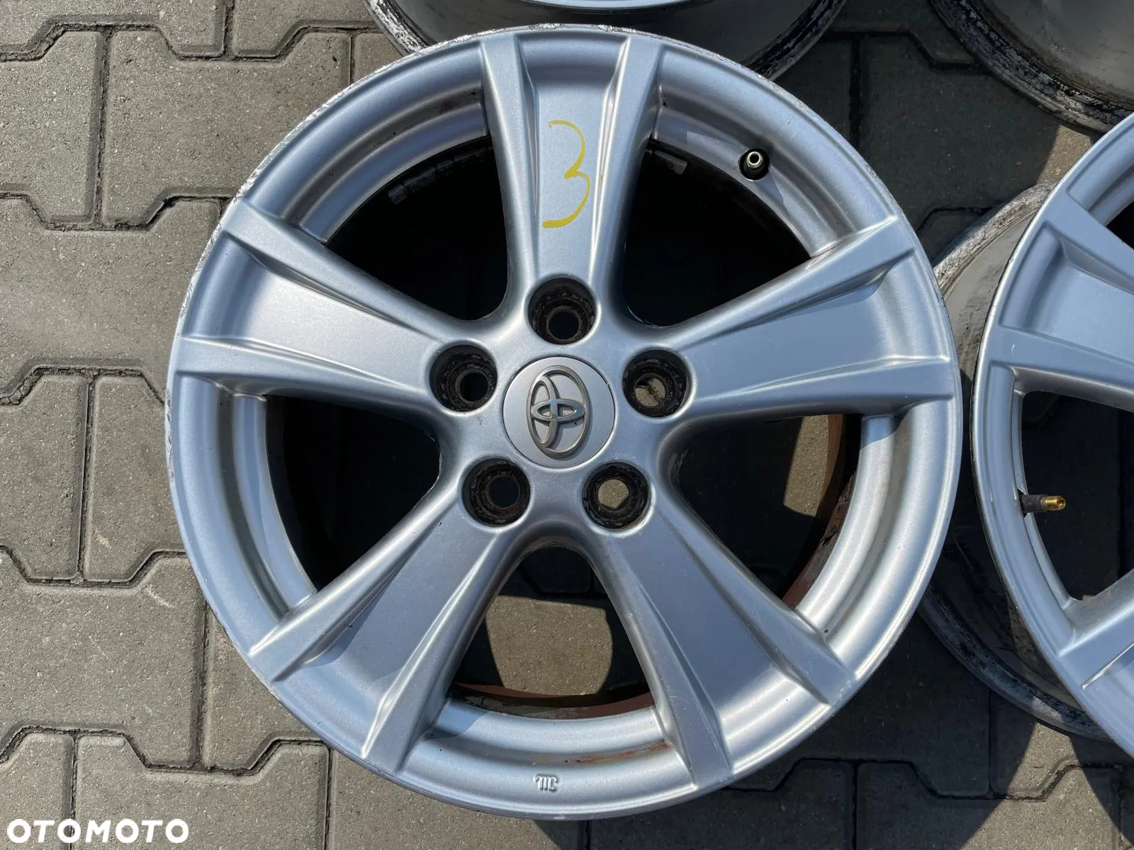 ALU FELGI TOYOTA VERSO 09-18 ET39 6,5Jx16 5x114,3 42611-0F120 - 2