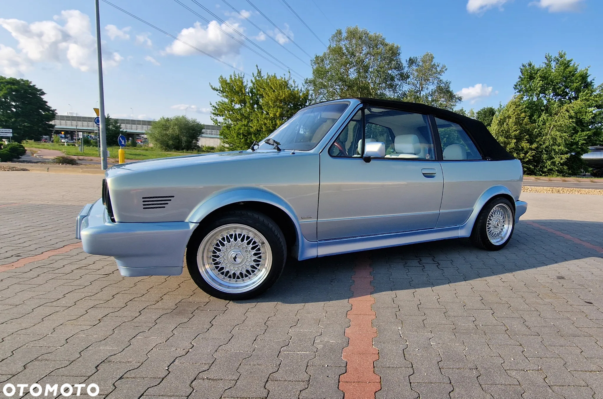 Volkswagen Golf 1.8 GTI - 11