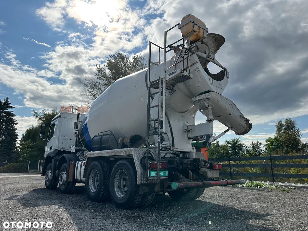 Mercedes-Benz AROSC 32.40 - 6