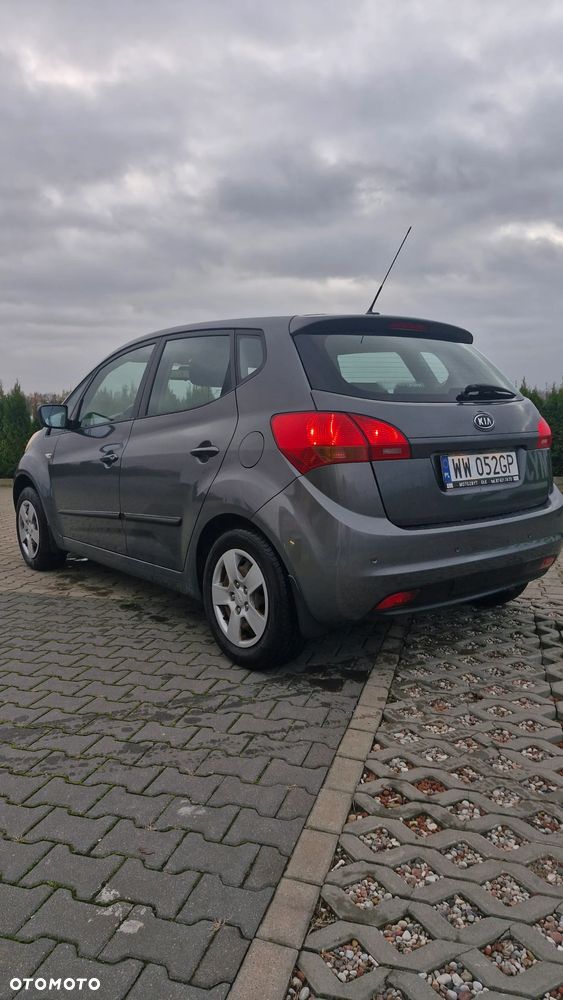 Kia Venga - 1