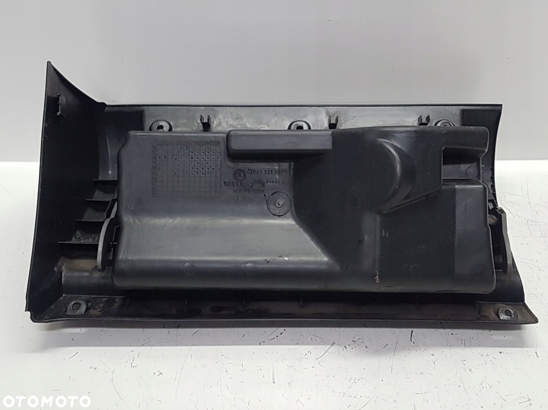 SKODA OCTAVIA I FL LIFT SCHOWEK PASAŻERA PÓŁKA - 12