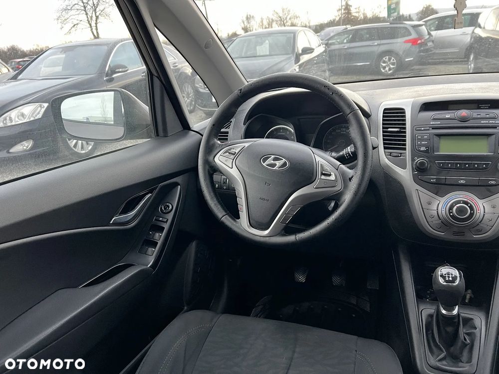 Hyundai ix20 1.4 Classic - 19