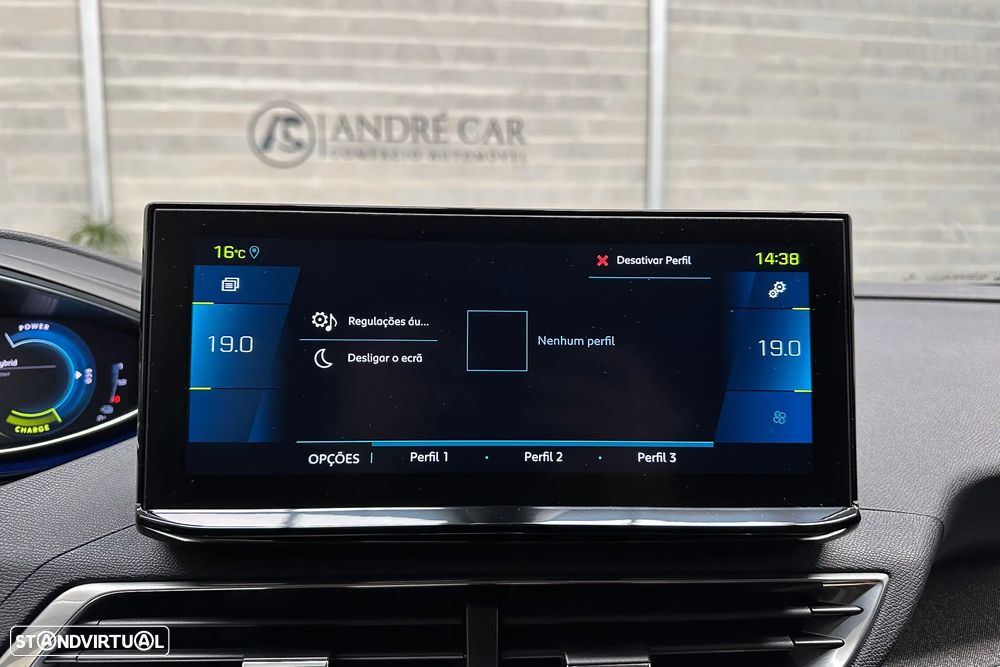 Peugeot 3008 1.6 Hybrid Allure Pack e-EAT8 - 34