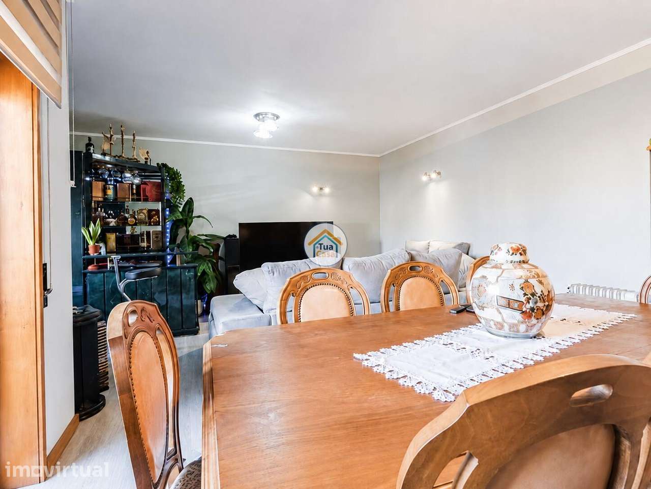 Apartamento T3 com Suite em Rio Tinto — Excelentes Áreas, Garagem e Ót - Grande imagem: 2/21