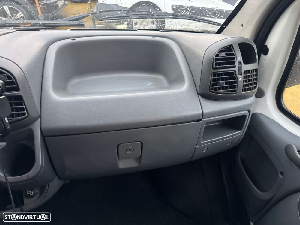 Citroen Jumper 2.8 HDi - 31