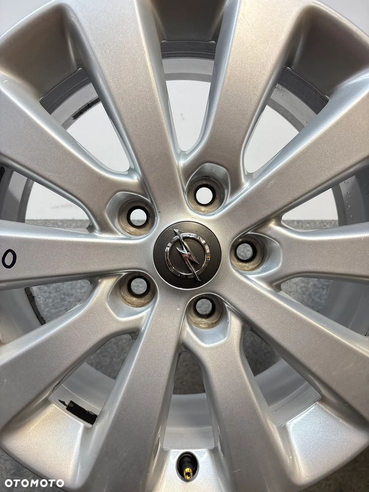 4 Felgi Alu. Opel Astra J, Insignia B,C Zafira C, 17", ET44 - 5