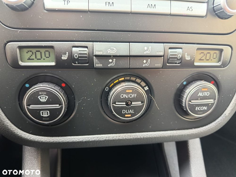 Volkswagen Golf 1.4 Style - 8