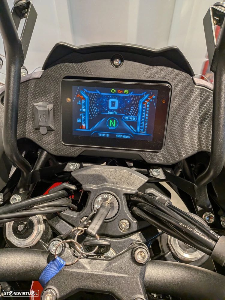 QJ Motor SRT 700X - 4