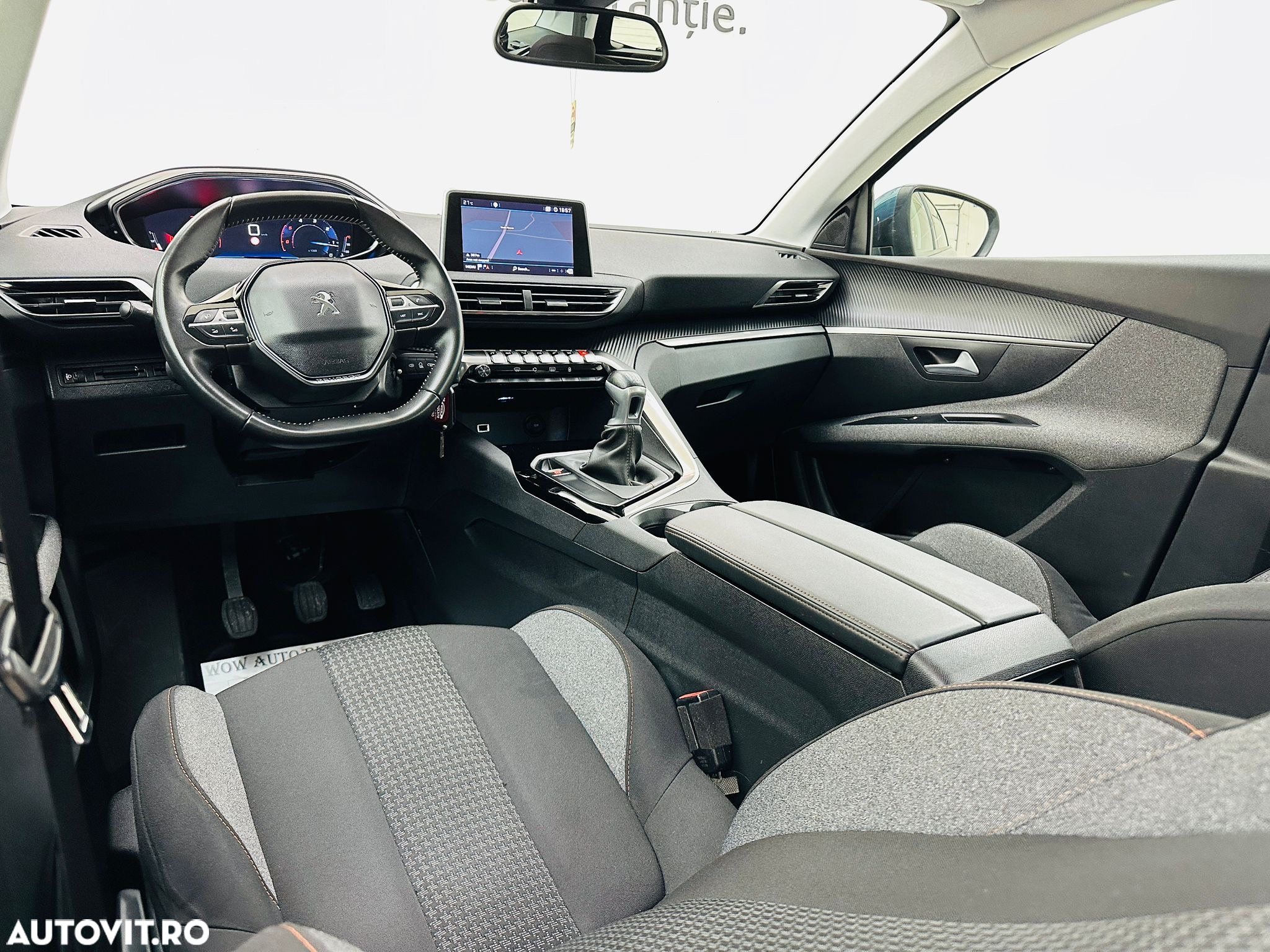 Peugeot 5008 - 23