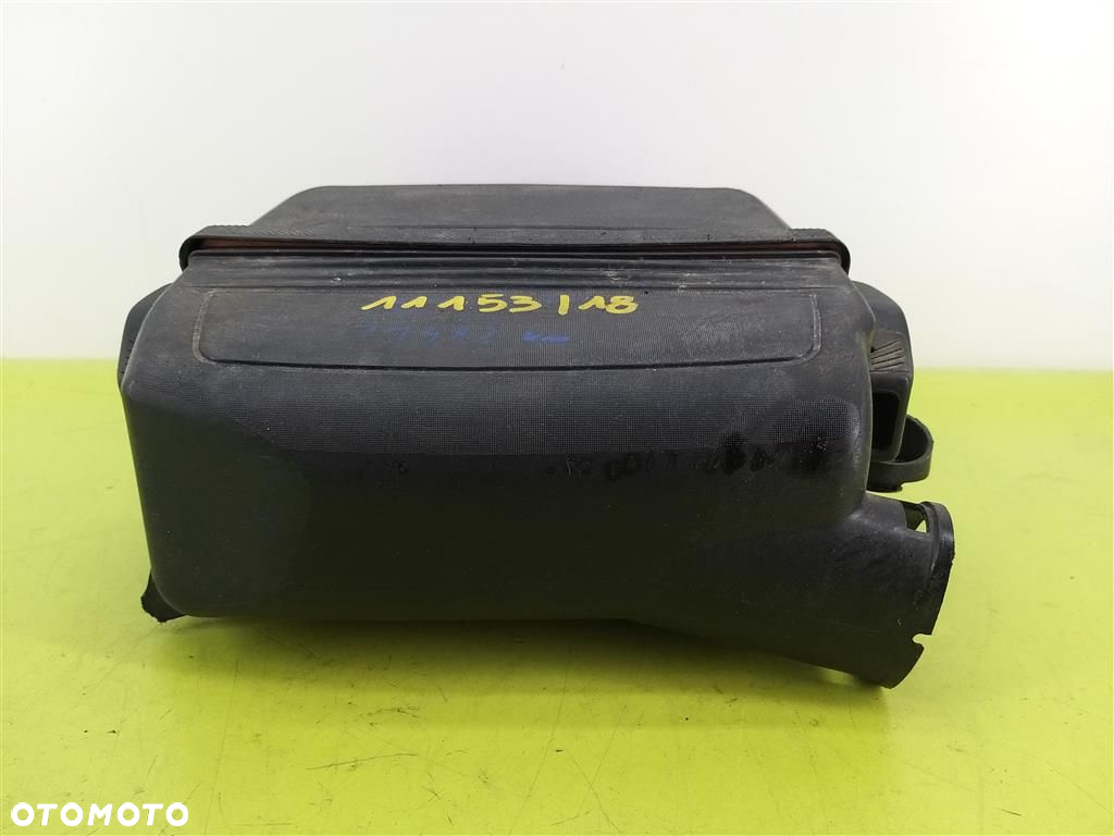 Filtr powietrza obudowa Fiat Panda II 1.1B 55KM 2003-2013R  46800166 - 2