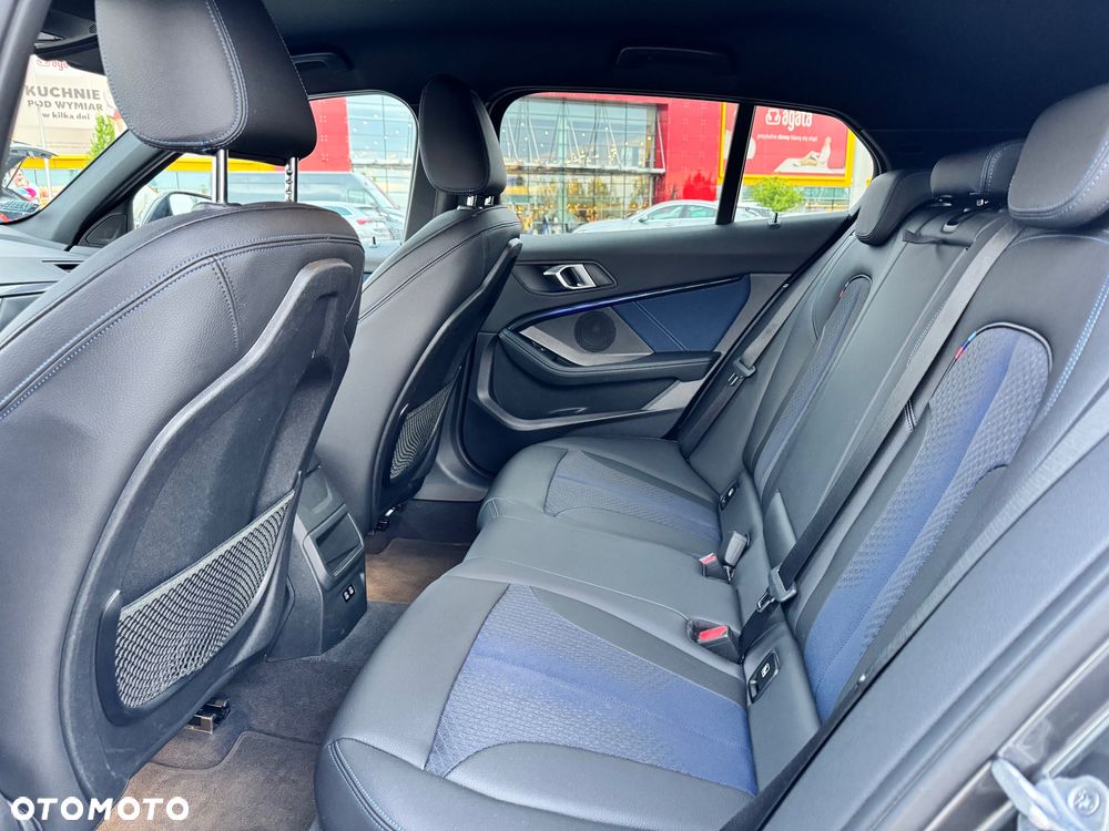 BMW Seria 1 118i M Sport - 22