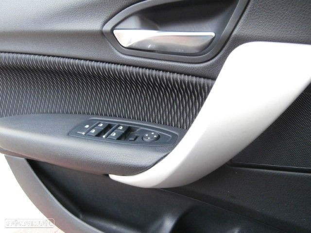 BMW 116 d Advantage - 28