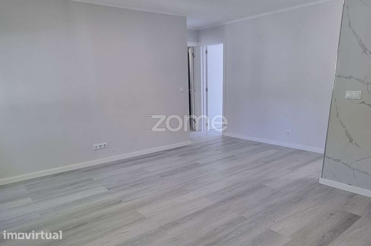 FANTÁSTICO T3 REMODELADO NO LARANJEIRO - Grande imagem: 2/17