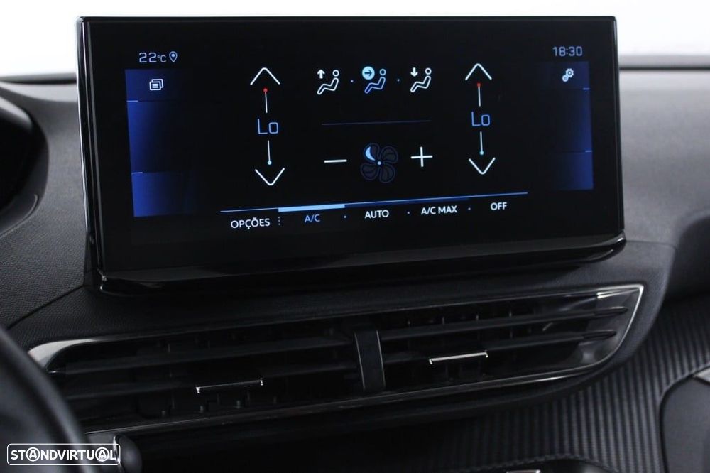 Peugeot 5008 1.2 PureTech Allure Pack EAT8 - 28