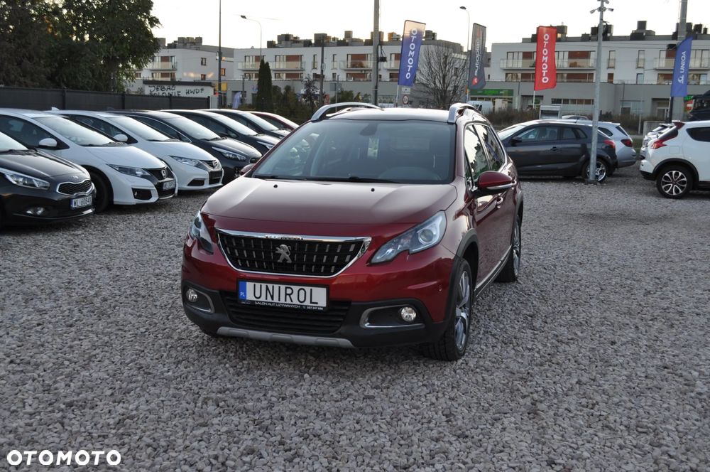 Peugeot 2008 1.2 Pure Tech Allure S&S - 2