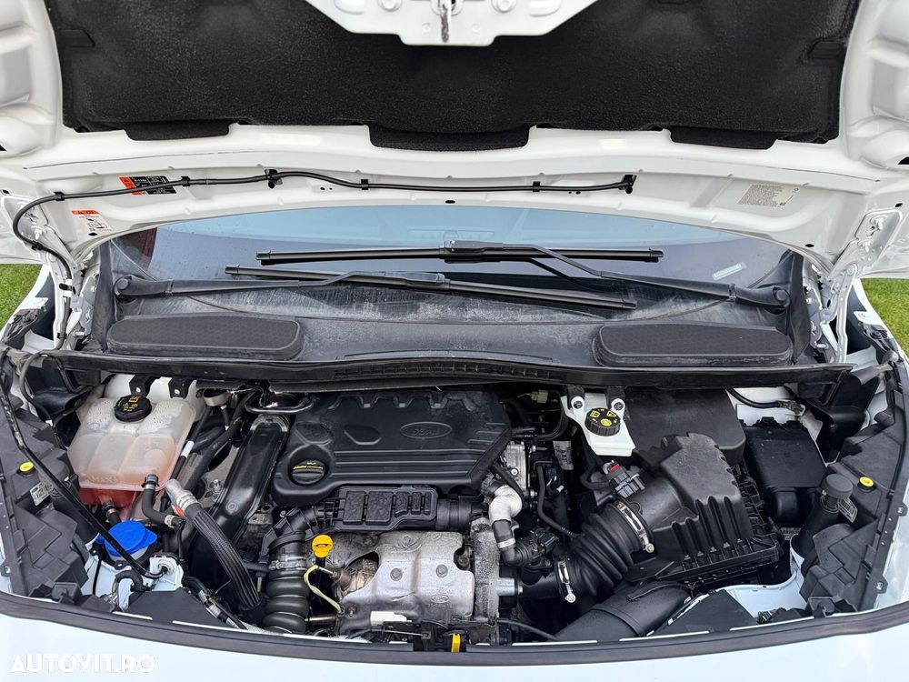 Ford Transit Connect - 15