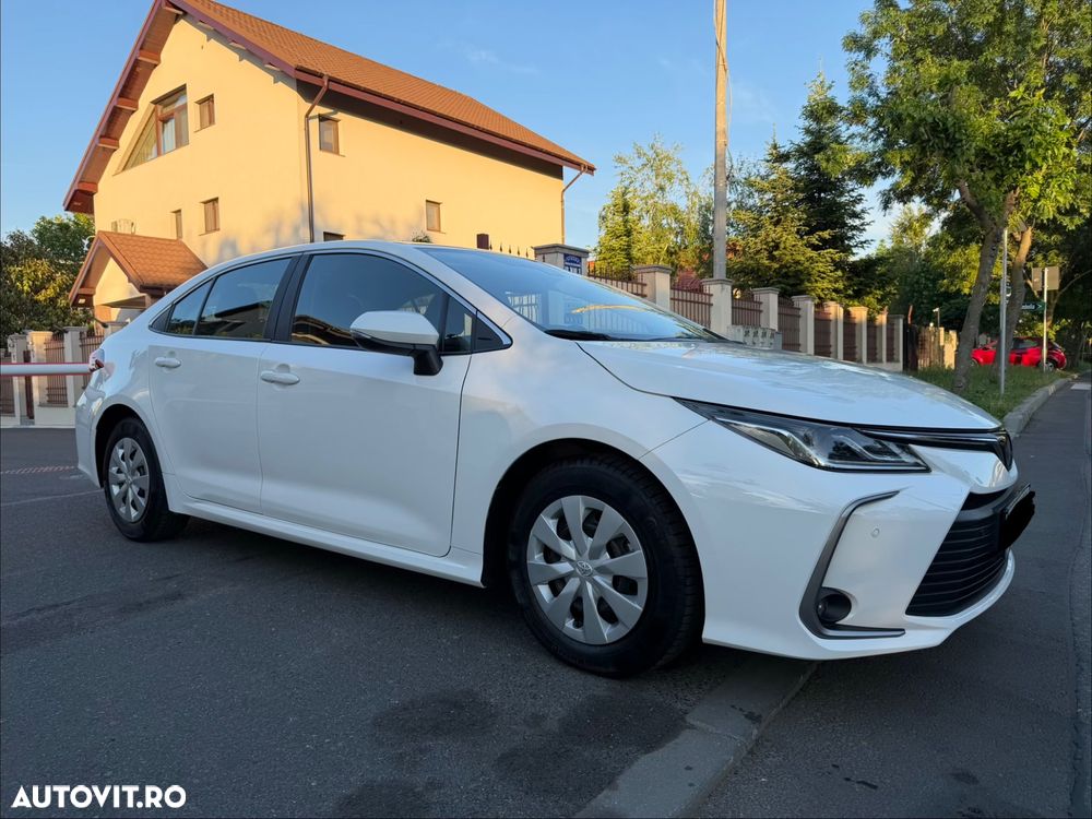 Toyota Corolla 1.8 HSD Business - 2