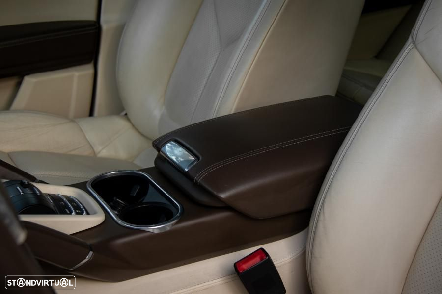Porsche Cayenne S Hybrid - 36
