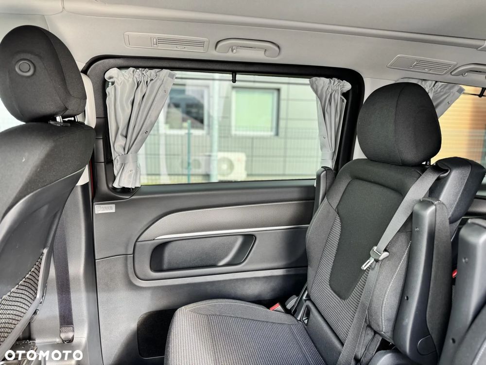 Mercedes-Benz Klasa V - 18