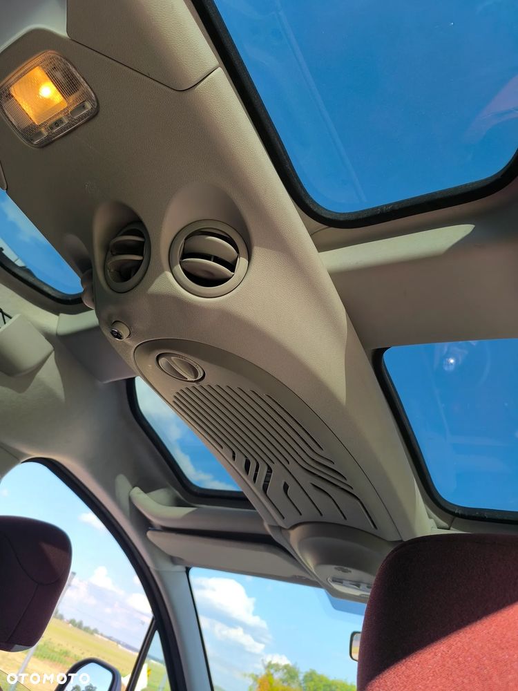 Citroën Berlingo 1.6 HDi 90 FAP Silver Selection - 12