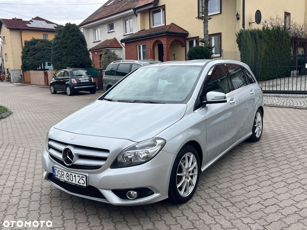 Mercedes-Benz Klasa B 180 CDI (BlueEFFICIENCY) - 11