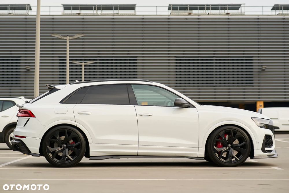 Audi RS Q8 - 2
