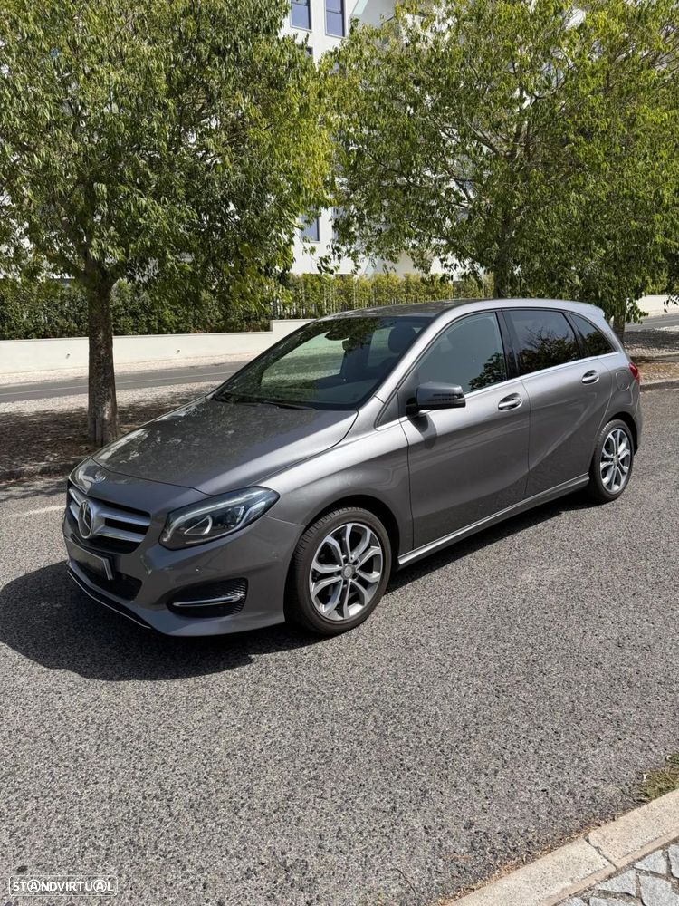 Mercedes-Benz B 180 d 7G-DCT - 18