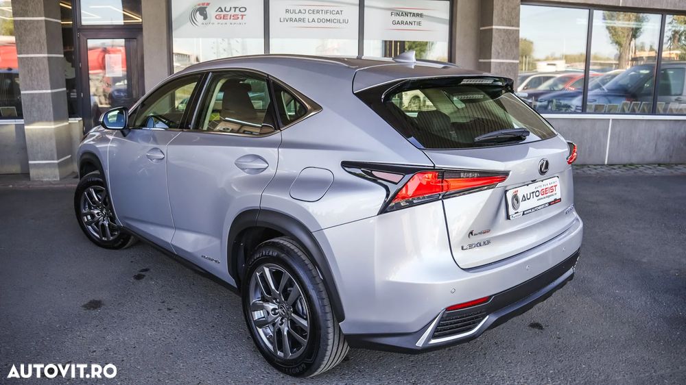 Lexus Seria NX 300h AWD Executive Plus - 34