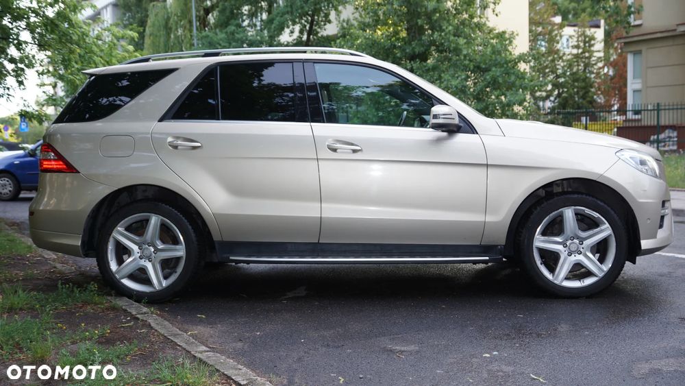Mercedes-Benz ML - 8