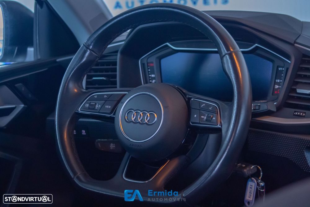 Audi A1 Sportback 25 TFSI S line - 26