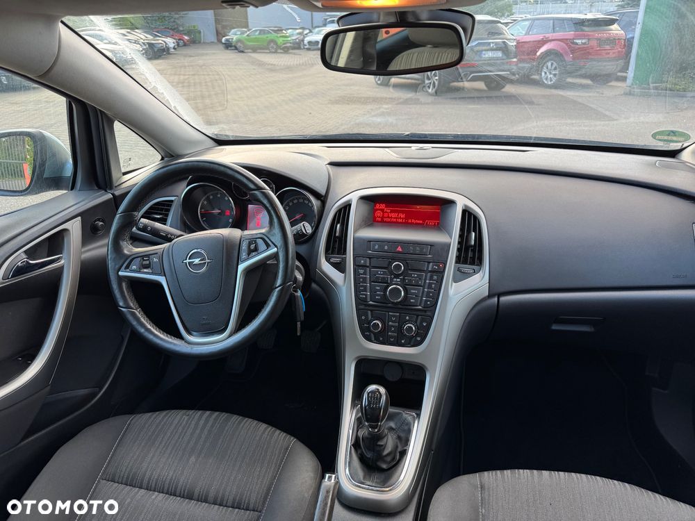 Opel Astra 1.4 Turbo ecoFLEX Start/Stop 150 Jahre - 12