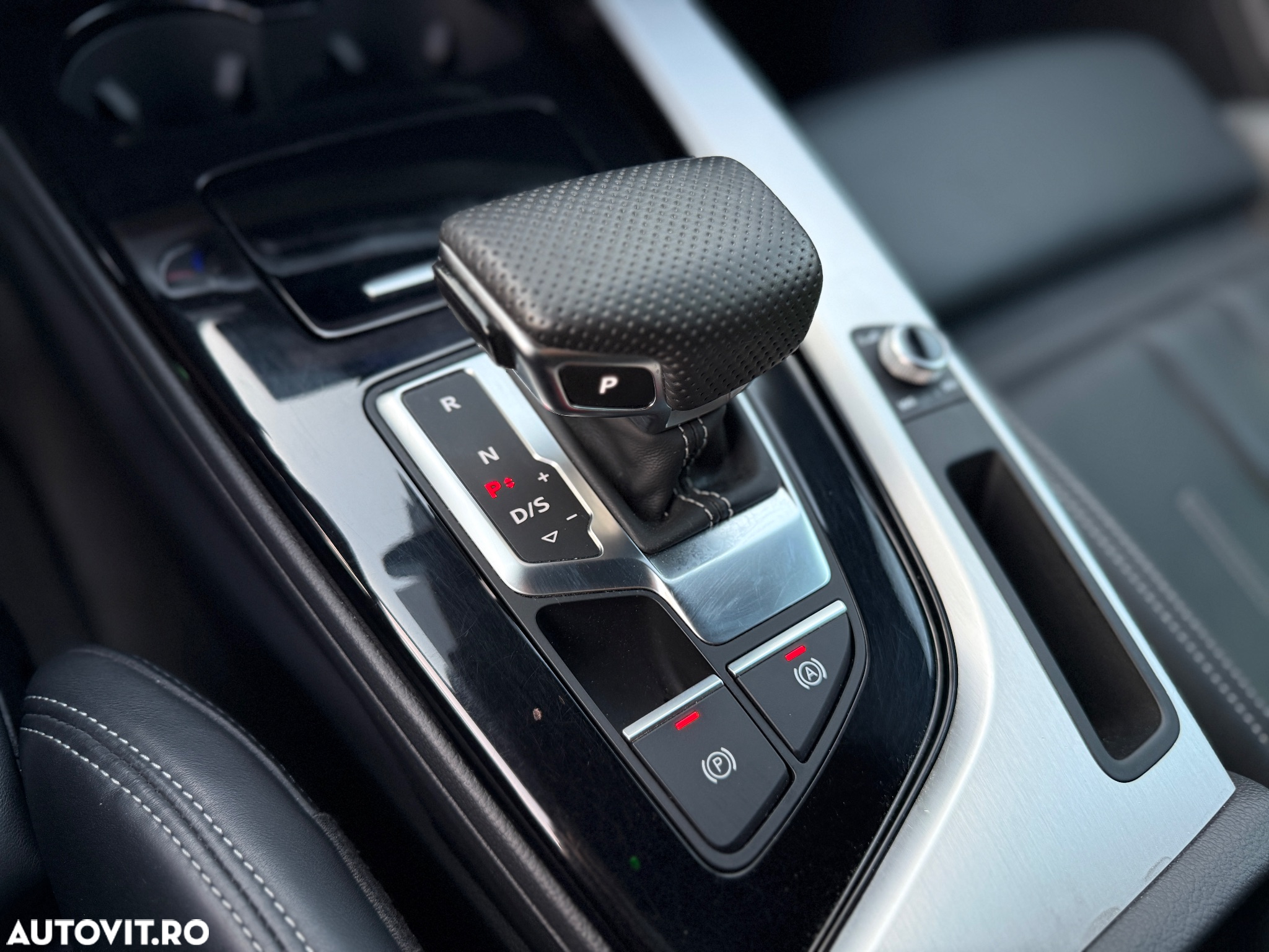 Audi A4 Avant 35 TDI S tronic S line - 8