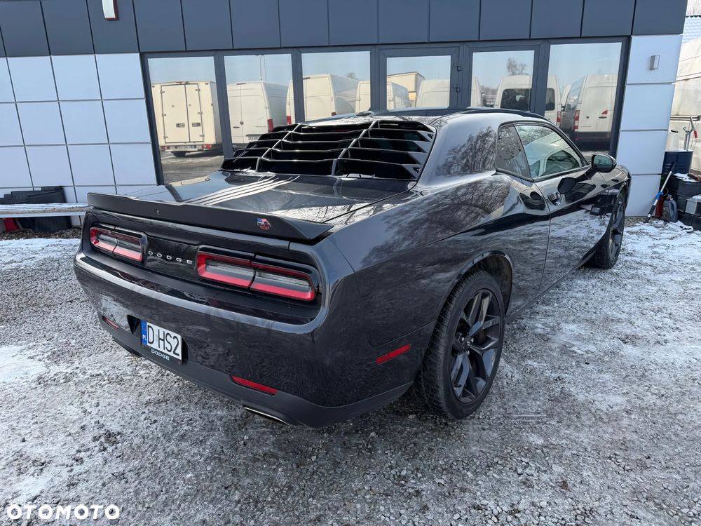 Dodge Challenger 3.6 SXT Plus - 22