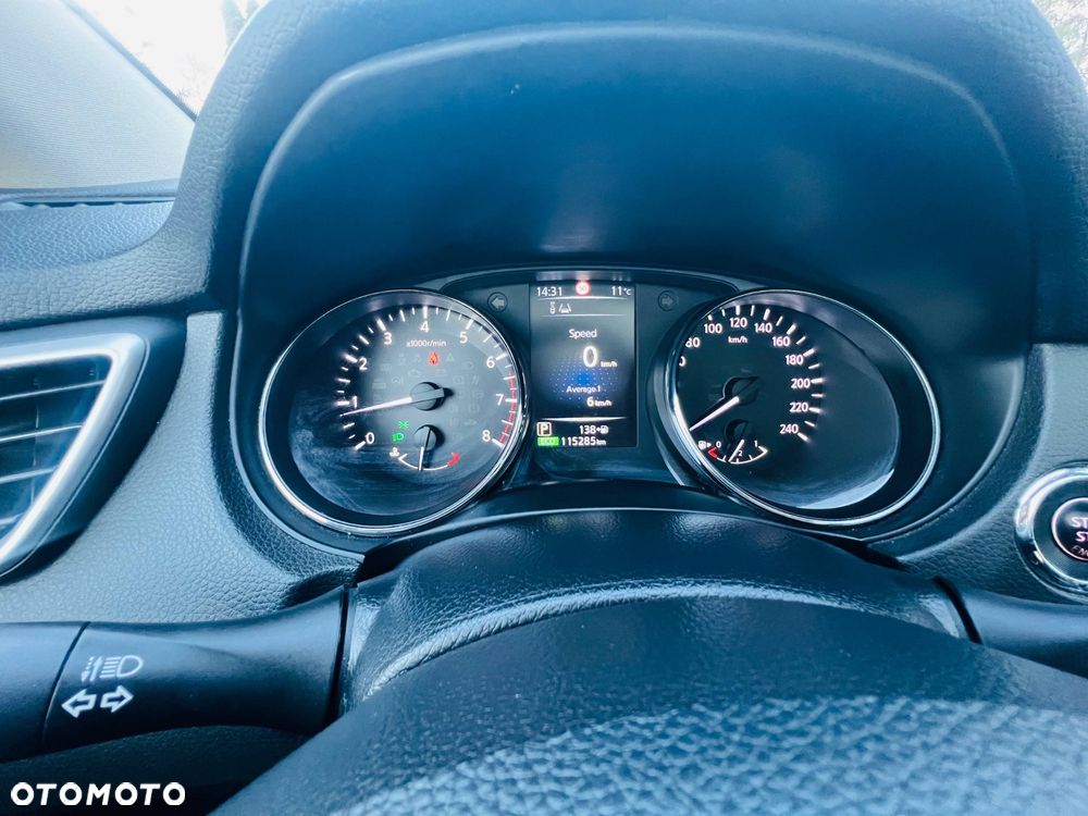 Nissan Qashqai 1.2 DIG-T Xtronic N-Connecta - 23