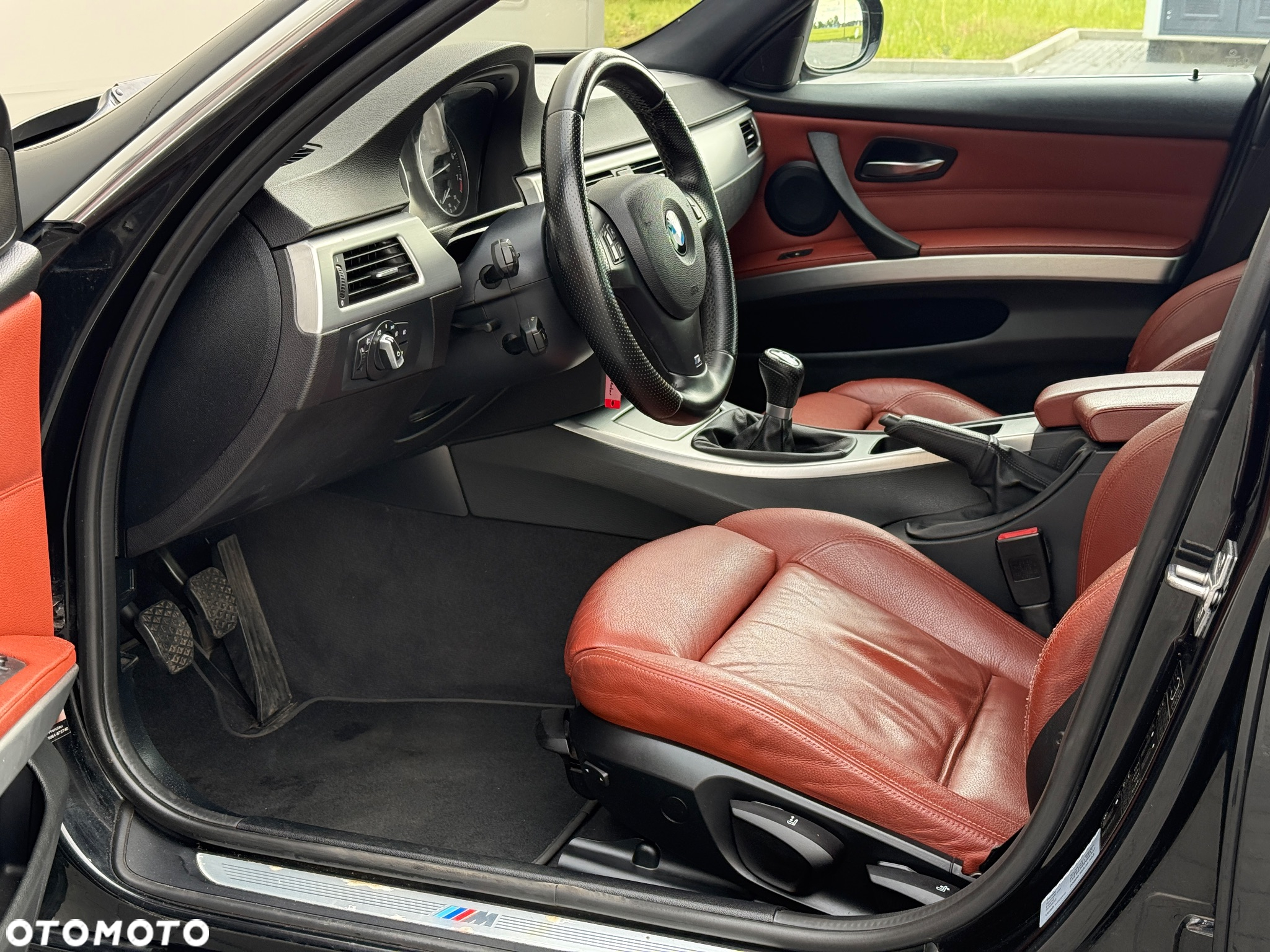 BMW Seria 3 320i - 10