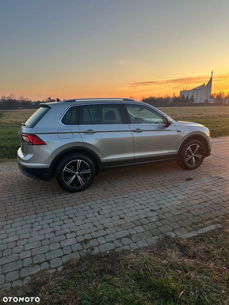 Volkswagen Tiguan - 4