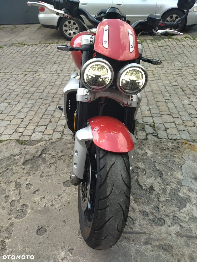 Triumph Rocket - 3