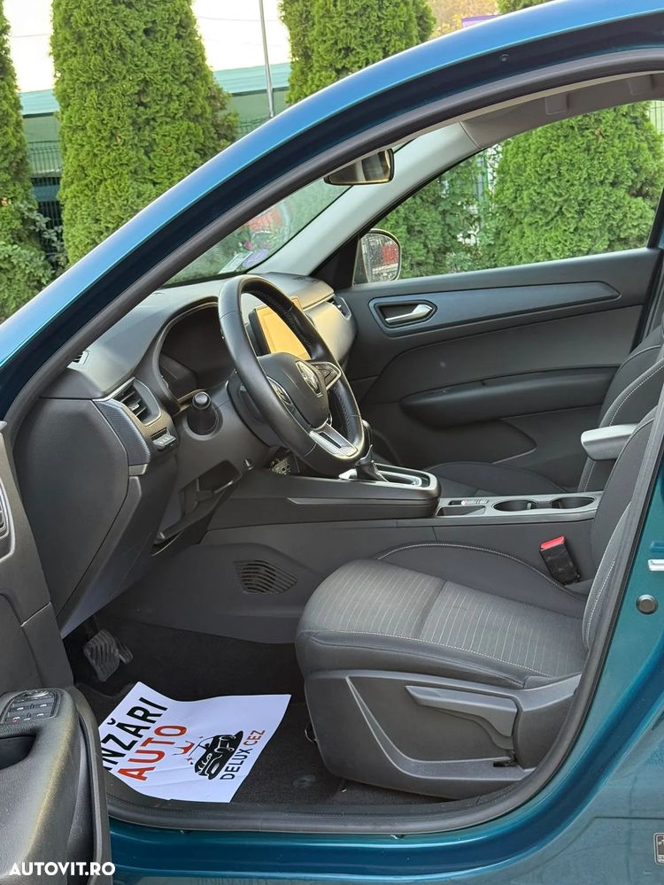 Renault Arkana E-TECH 145 Evolution - 9