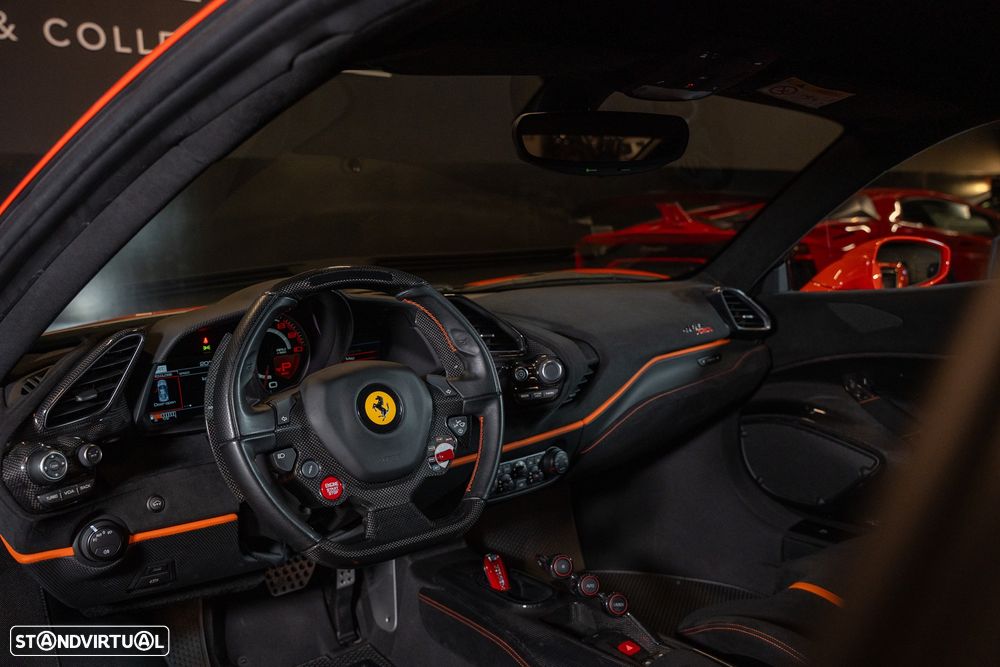 Ferrari 488 Pista - 30