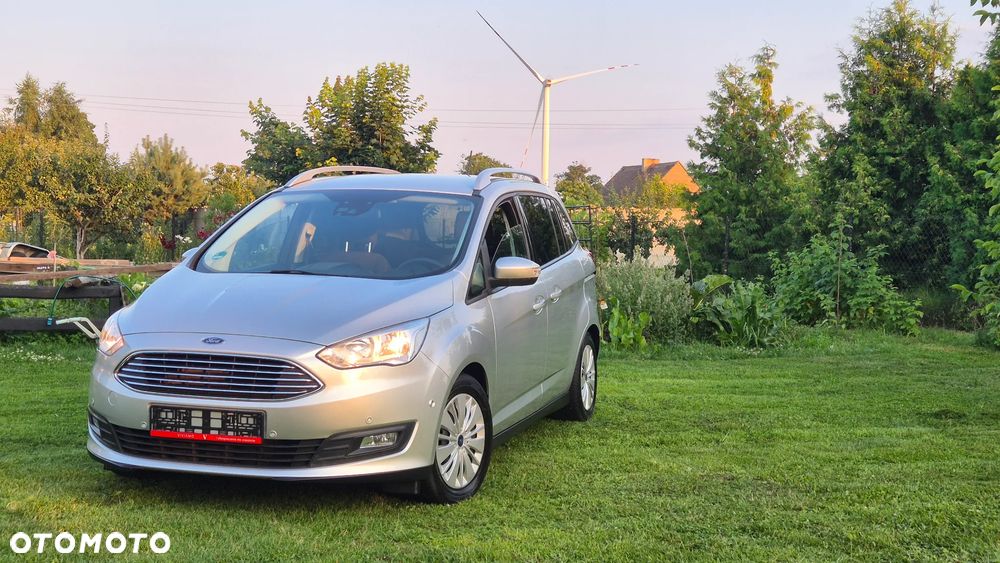 Ford Grand C-MAX - 18