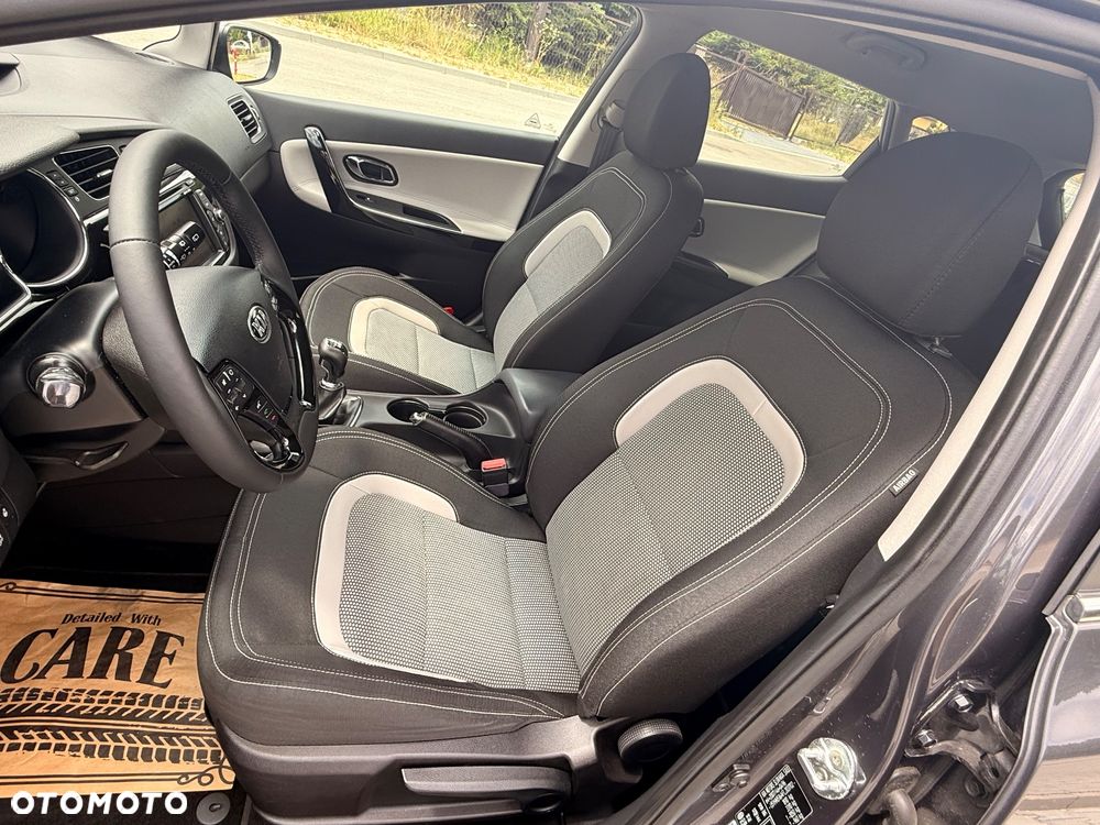 Kia Ceed 1.6 CRDi XL - 24