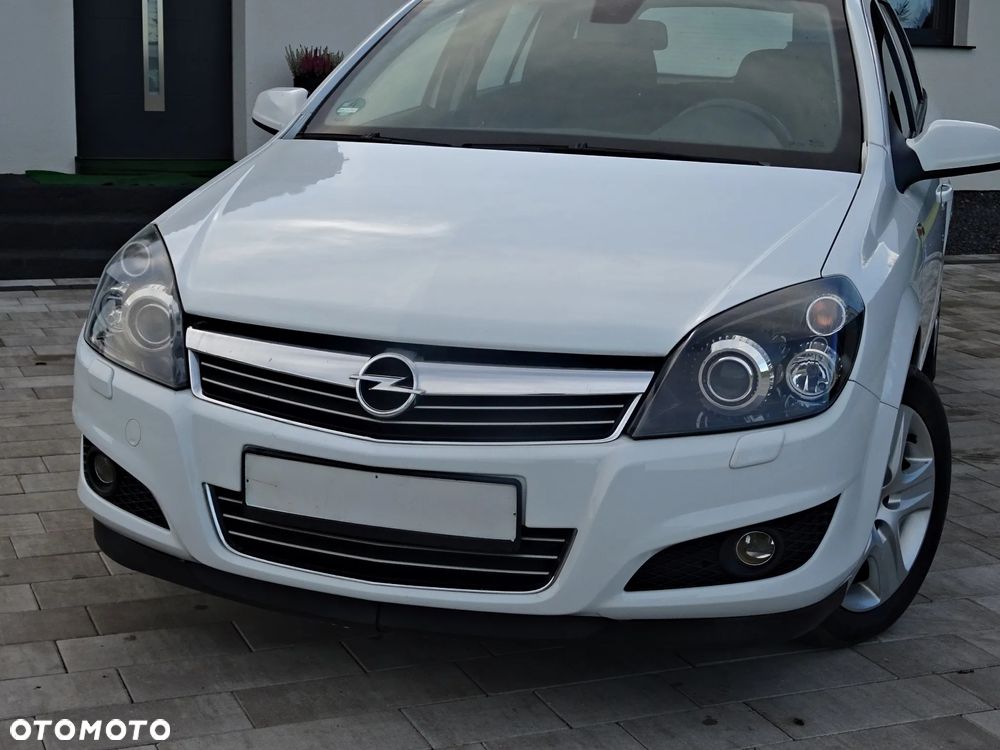 Opel Astra - 30