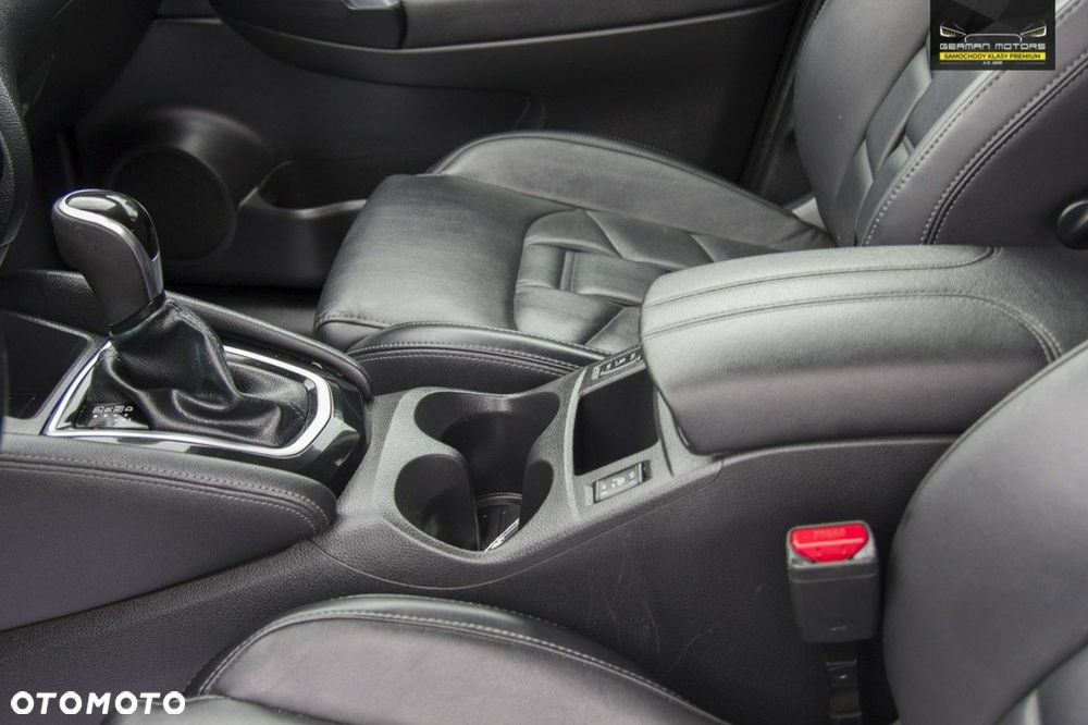 Nissan Qashqai 1.3 DIG-T DCT TEKNA - 30