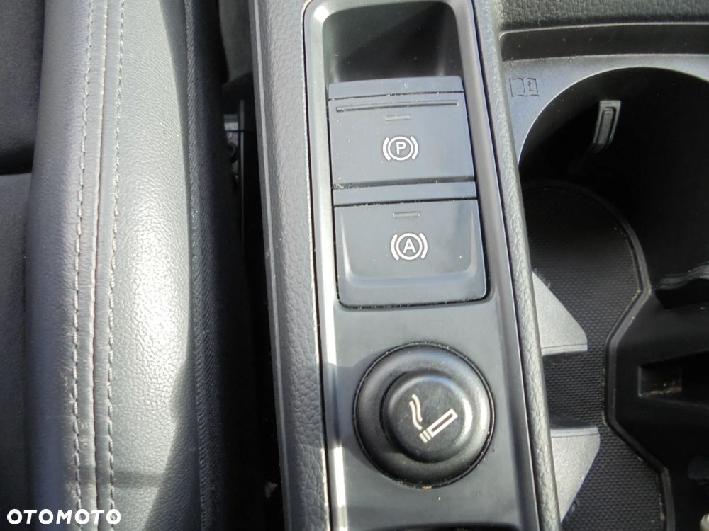 Audi Q3 2.0 TDI S tronic - 21