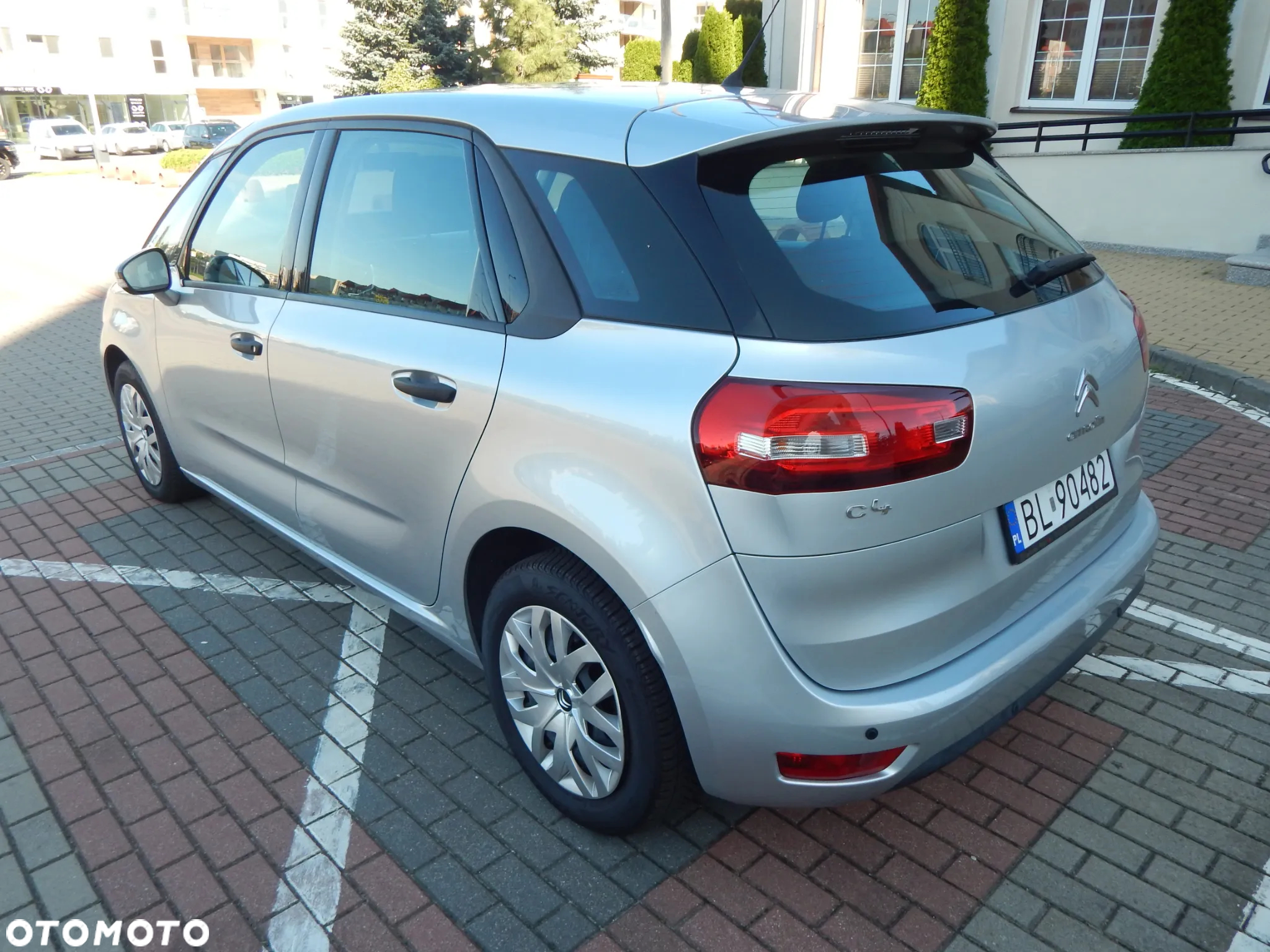 Citroën C4 Picasso 1.6 VTi Attraction - 4