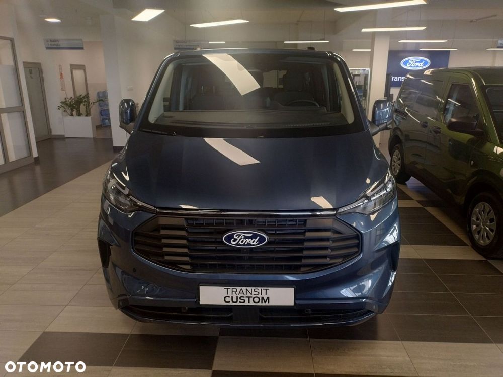 Ford Transit Custom - 8