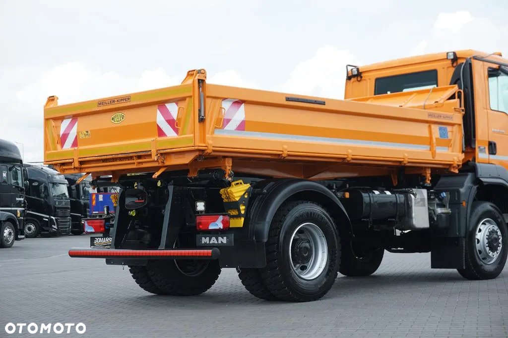 MAN TGM / 18.250 / E 6 / 4 X 4 / WYWROTKA 3 STRONNA / ŁAD. 10 060 KG / JAK NOWY - 40